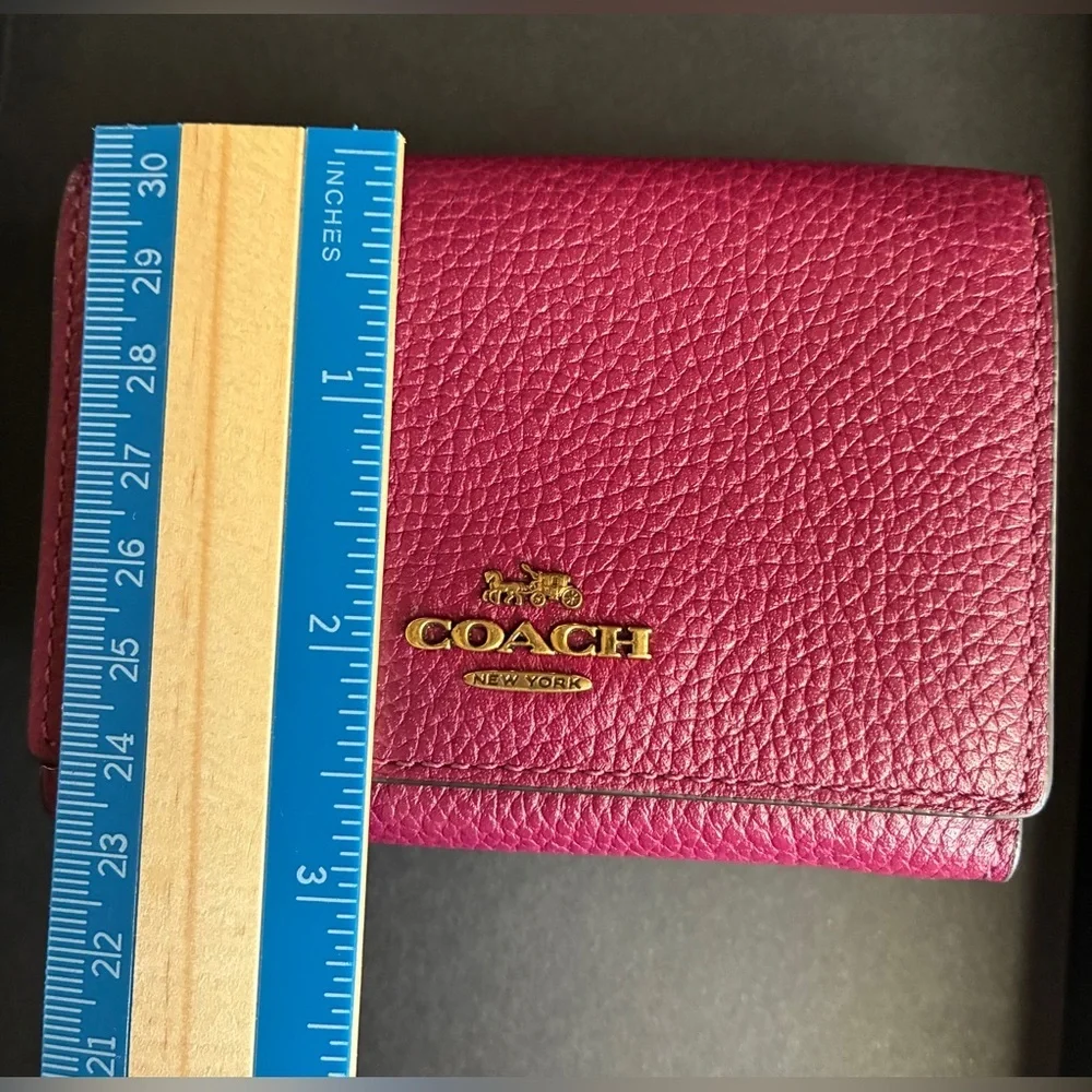Coach Pebbled Leather Compact Wallet - Fuchsia Pink